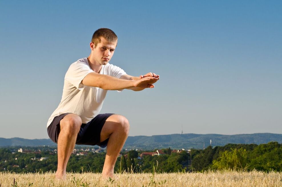 Erkek gücünün güçlendirilmesi, ağız kavgası gibi özel fiziksel egzersizlerle kolaylaştırılır. 